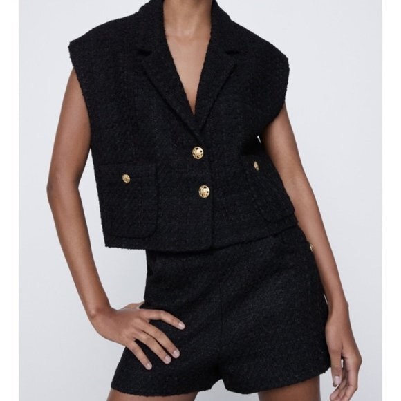 Black ZARA High-Waist Textured Weave Shorts w/ Button Trim (NWT) - Picture 4 of 8